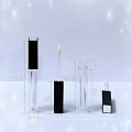 Empty plastic sqaure lip gloss tube with black cap and wand customized transparent lip gloss container